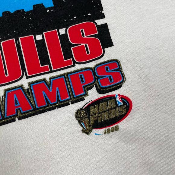 Vintage 1996 Starter Chicago Bulls The Best Ever Anywhere NBA Champs T Shirt XL - Picture 10 of 14